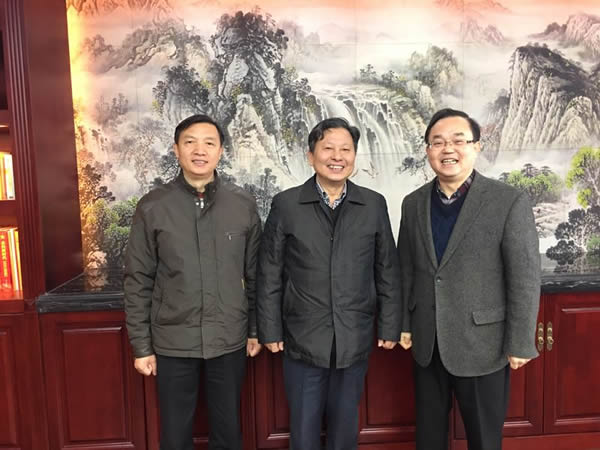 湖北省侨联副主席舒正荣、省侨联经科部部长欧梁锋、副部长黎志勇一行调研我司